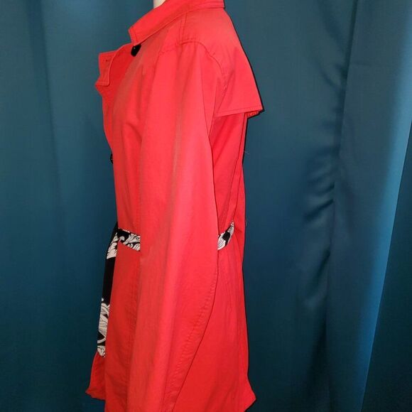 Bright Coral Lands End Raincoat! Classic wardrobe peice - Large - Picture 5 of 9